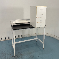 Formaspace 5' Stationary Lab Bench w/ Upper Mounted Shelving image 1